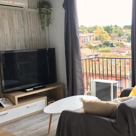 T1 Bis Hyper Centre, Jolie Vue Balcon, Commerce, Bus A 50 M, Parking