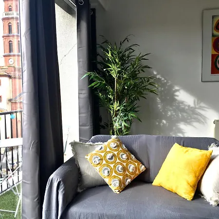 T1 Bis Hyper Centre, Jolie Vue Balcon, Commerce, Bus A 50 M, Parking * Castanet-Tolosan