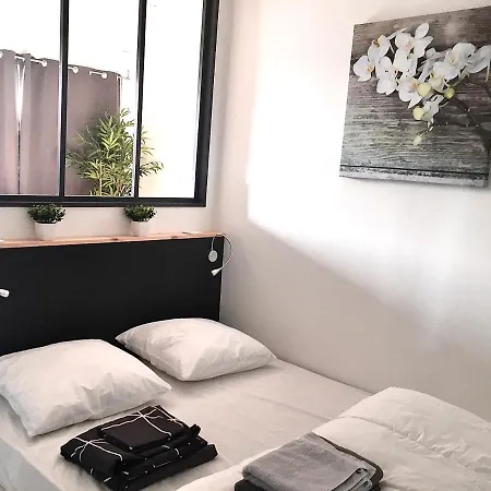 T1 Bis Hyper Centre, Jolie Vue Balcon, Commerce, Bus A 50 M, Parking Castanet-Tolosan
