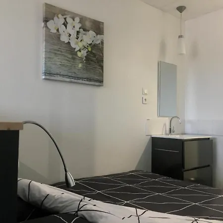 T1 Bis Hyper Centre, Jolie Vue Balcon, Commerce, Bus A 50 M, Parking Apartment Castanet-Tolosan